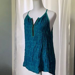 Cerulean Turquoise Pikake Lei Print Tank Top XS